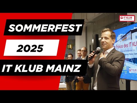 Gruppenbild der Teilnehmer des Sommerfestes